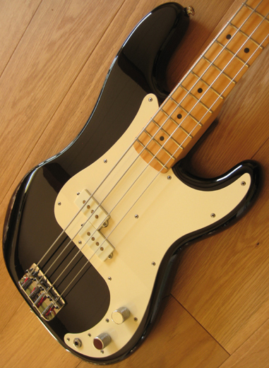 Dopro 13 Hole Precision Bass Pickguard PB P Bass Scratch Plate Fits USA/Mexican Fender Precision Bass Gold Mirror