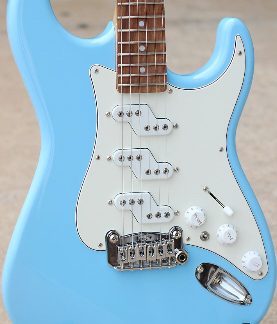 PG 60090 - 43: Fullerton Deluxe Comanche, Vintage Mint 3-Ply