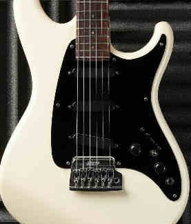 PG 13508 - 70: Ibanez 1986 Roadstar II SSS Single Ply Black