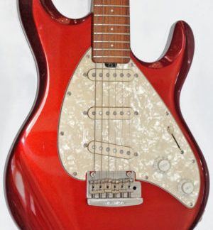 PG 3954 - 117: Music Man Silhouette Special SSS, Vintage Pearl
