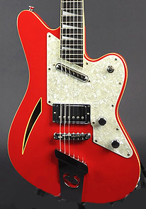 PG 43306 - 117: CHARVEL  SURFCASTER HT - VINTAGE WHITE PEARL